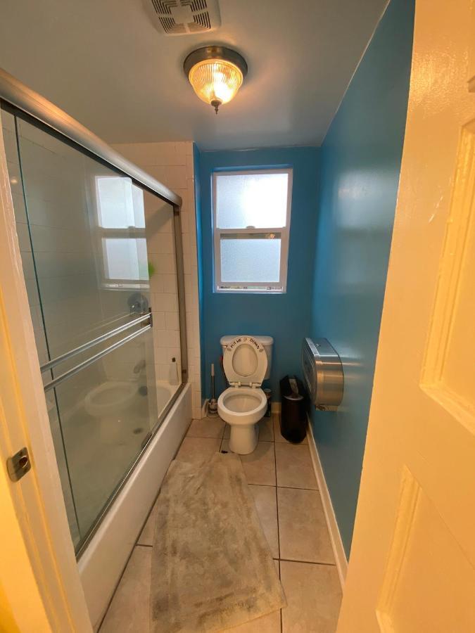 Small Private La Bedroom W Wifi - Private Fridge - Ac Near Usc - Exposition Park - Usc Memorial Coliseum - Banc Of California Bmo Stadium - Downtown Los Angeles Dtla - University Of Southern California Usc!!! 외부 사진