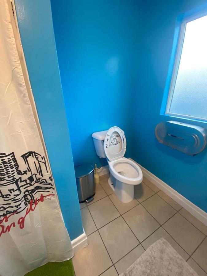 Small Private La Bedroom W Wifi - Private Fridge - Ac Near Usc - Exposition Park - Usc Memorial Coliseum - Banc Of California Bmo Stadium - Downtown Los Angeles Dtla - University Of Southern California Usc!!! 외부 사진