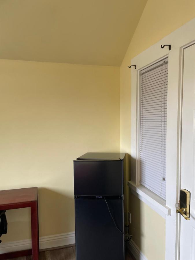 Small Private La Bedroom W Wifi - Private Fridge - Ac Near Usc - Exposition Park - Usc Memorial Coliseum - Banc Of California Bmo Stadium - Downtown Los Angeles Dtla - University Of Southern California Usc!!! 외부 사진