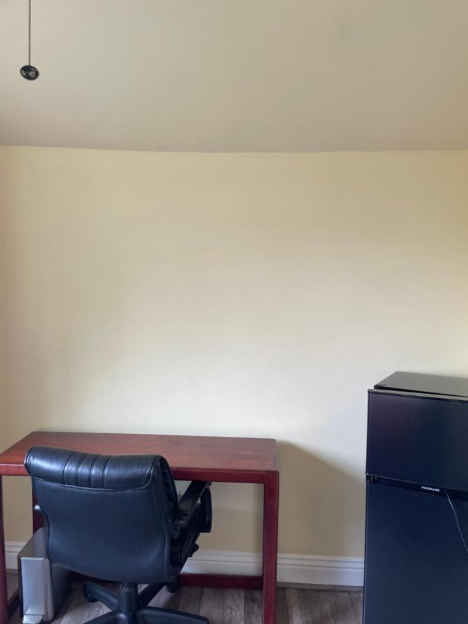 Small Private La Bedroom W Wifi - Private Fridge - Ac Near Usc - Exposition Park - Usc Memorial Coliseum - Banc Of California Bmo Stadium - Downtown Los Angeles Dtla - University Of Southern California Usc!!! 외부 사진
