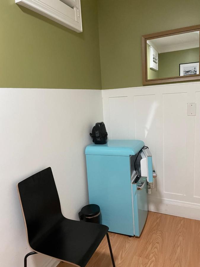 Small Private La Bedroom W Wifi - Private Fridge - Ac Near Usc - Exposition Park - Usc Memorial Coliseum - Banc Of California Bmo Stadium - Downtown Los Angeles Dtla - University Of Southern California Usc!!! 외부 사진